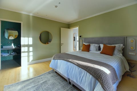 Superior Double Room, Balcony, City View | Individually furnished, free WiFi