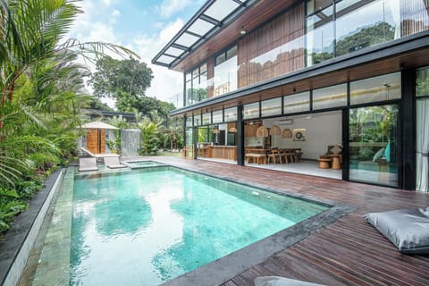 House, Smoking | 6 bedrooms
