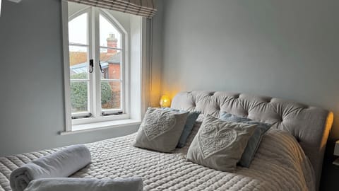 Suite, 2 Bedrooms, Non Smoking | Iron/ironing board, WiFi (free)