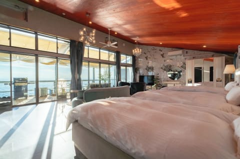 Executive Ocean View Sunset Triple, Non Smoking | Free WiFi