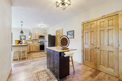 House (1 Bedroom) | Interior