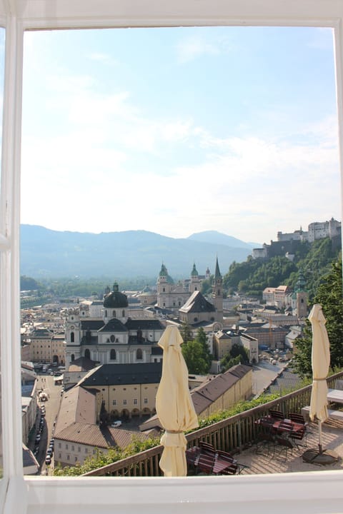 Room, City View | Free WiFi