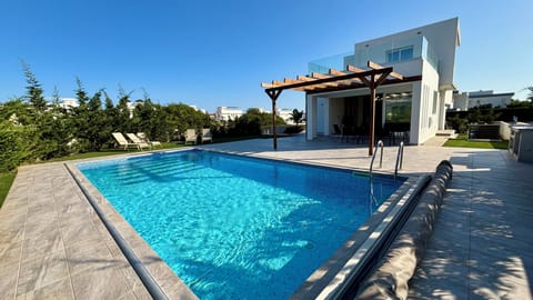 Family Villa, Pool View | Private pool