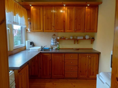 House | Private kitchen | Highchair