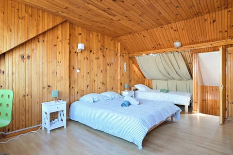 Superior House, Sea View | Iron/ironing board, free WiFi