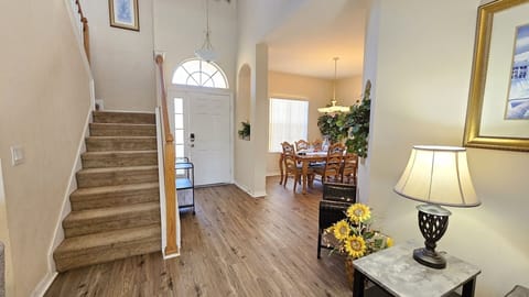 House, 5 Bedrooms | Interior