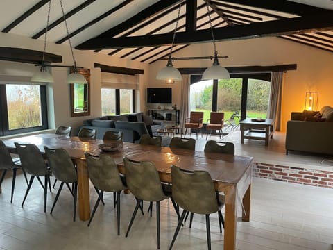 House | Living room