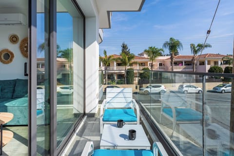 Apartment, 1 Double Bed with Sofa bed, Kitchen, City View | Balcony