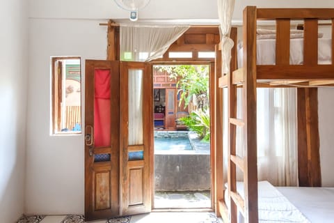 Family Room | Free WiFi, bed sheets