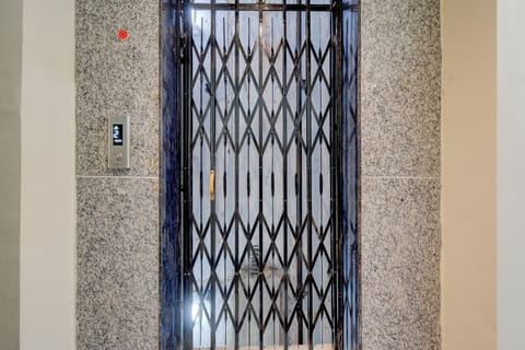 Elevator