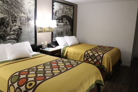 In-room safe, desk, soundproofing, iron/ironing board