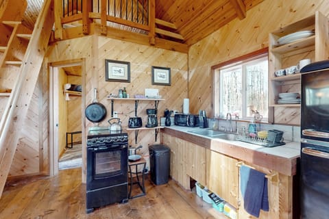 House (1 Bedroom) | Interior