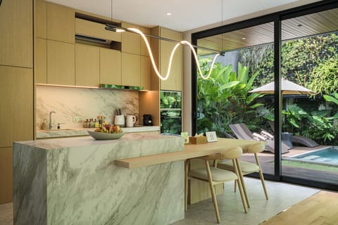 Family Villa, Garden View | Private kitchen | Fridge, microwave, oven, stovetop