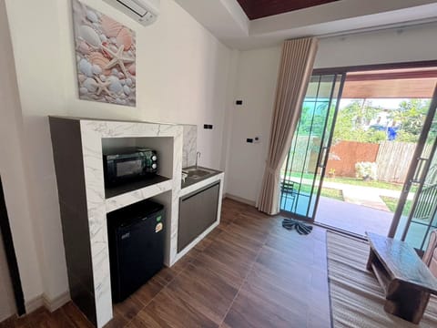 In-room safe, desk, blackout drapes, free WiFi