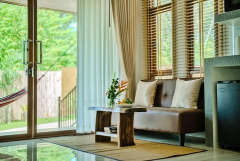 In-room safe, desk, blackout drapes, free WiFi