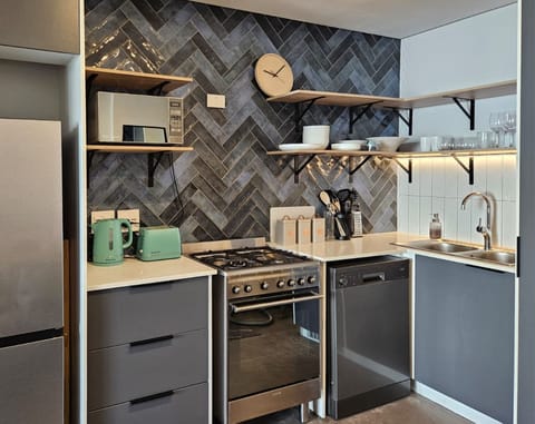 Apartment, 2 Bedrooms | Exterior