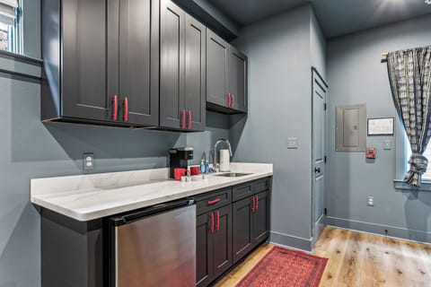 Private kitchenette