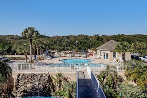 Condo, 3 Bedrooms | Pool