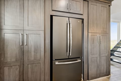 Townhome, 2 Bedrooms | Interior