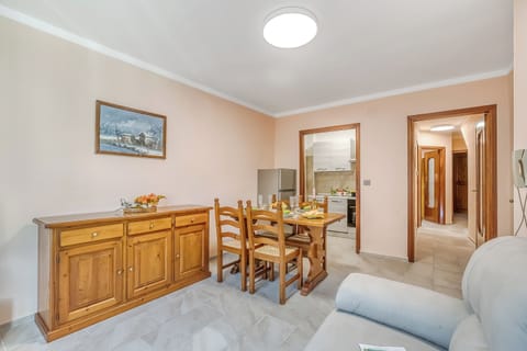 Standard Apartment, Multiple Bedrooms (La Casa dei Nonni) | Living area | 21-inch Smart TV with cable channels