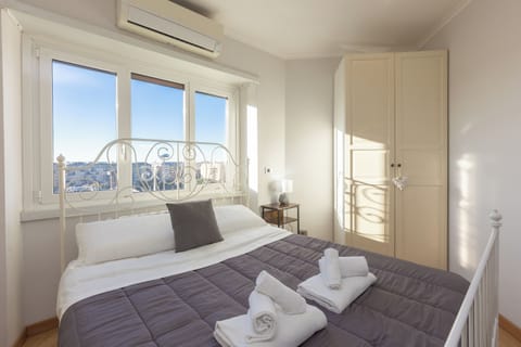 Apartment | 2 bedrooms, free WiFi