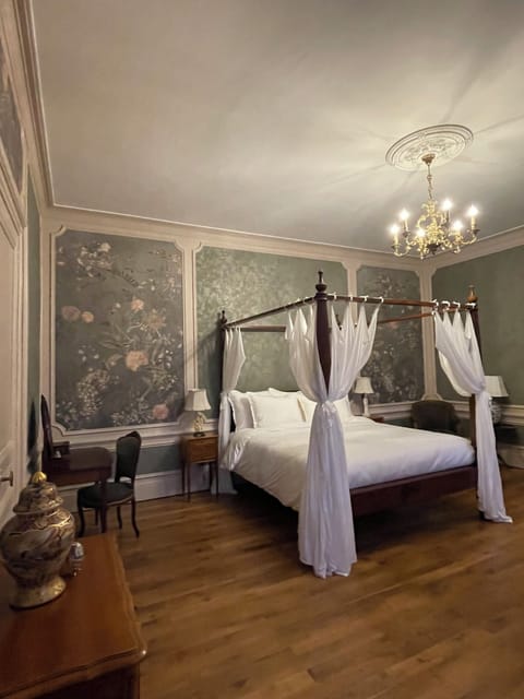 Deluxe Double Room, City View | Laptop workspace, free WiFi