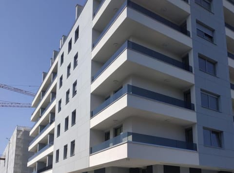 Studio (Studio Apartment With Balcony) | Exterior
