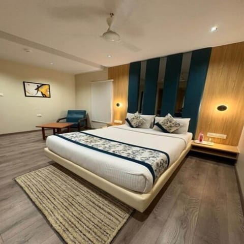 Executive Room | Desk, free WiFi