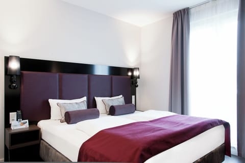 Family Apartment, Non Smoking | Desk, laptop workspace, free WiFi