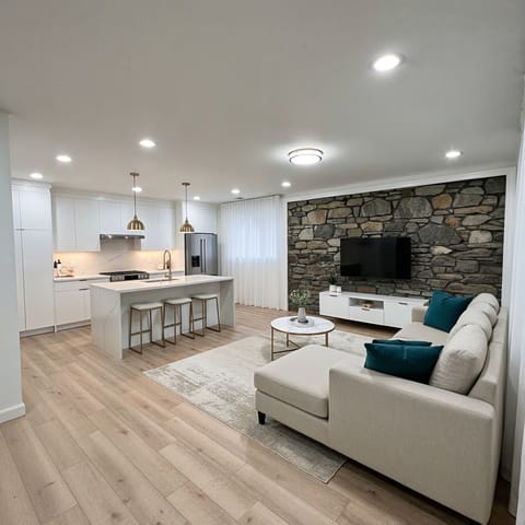 Luxury Apartment | Living area
