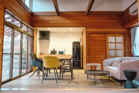 Villa, Balcony | WiFi (free)