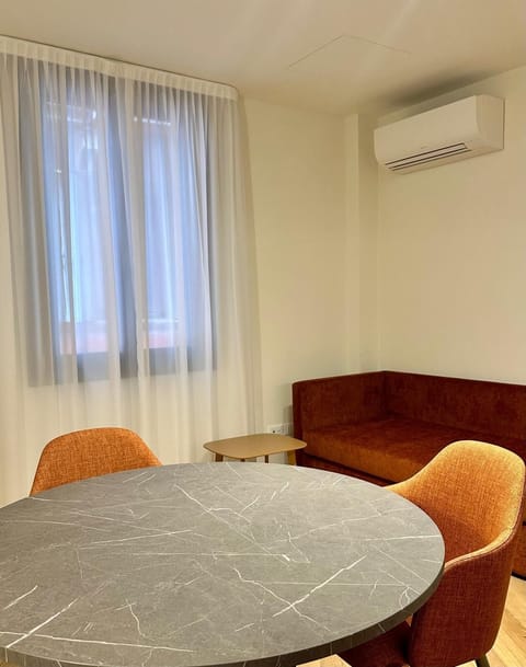 Apartment, 2 Bedrooms | Living area