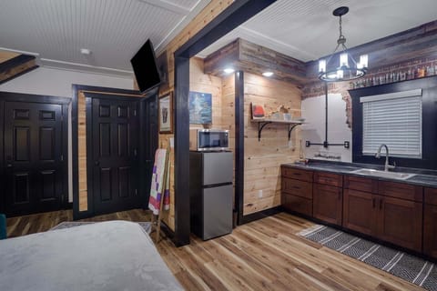 Studio | Iron/ironing board, free WiFi