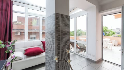 Apartment | Living area