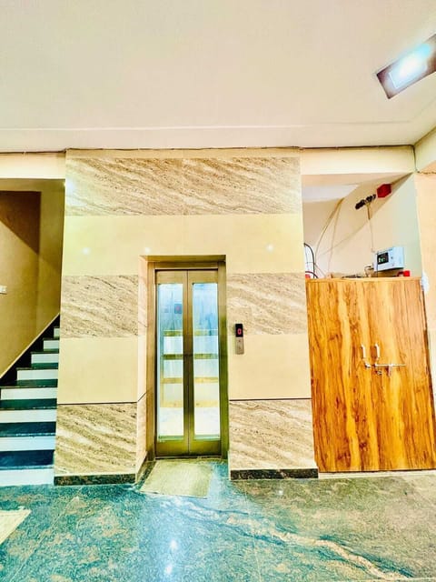 Elevator