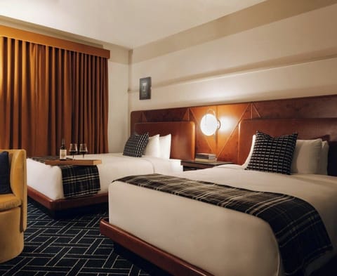 Egyptian cotton sheets, premium bedding, down comforters, minibar