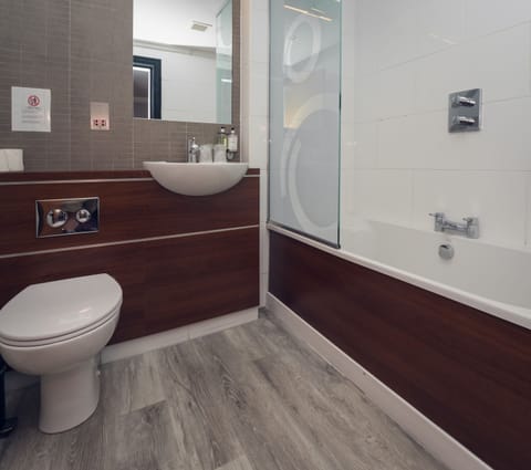 Deluxe Double Room, Ensuite | Bathroom