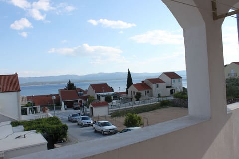 Apartment (A2) | Terrace/patio