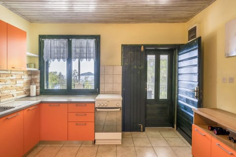 House | Private kitchen