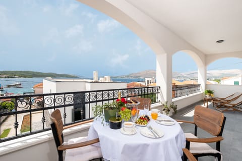 Apartment (A1) | Water view