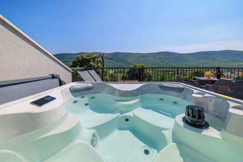 House | Spa