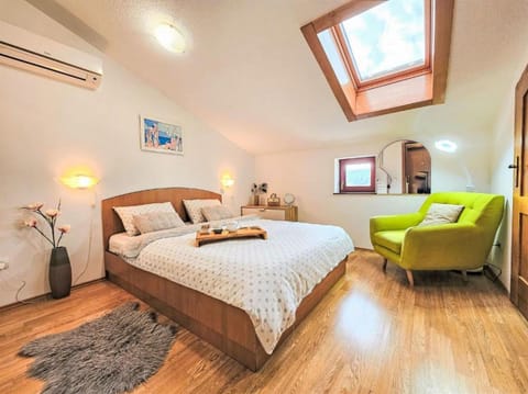 Apartment (A1) | In-room safe, free WiFi