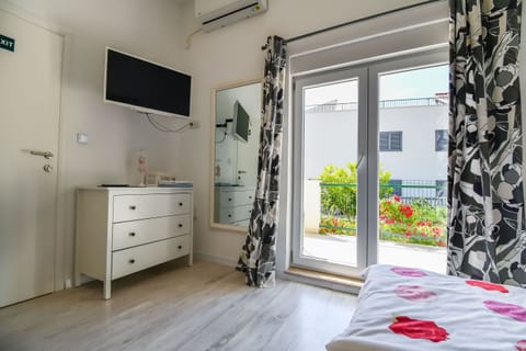 Studio (A1) | Free WiFi
