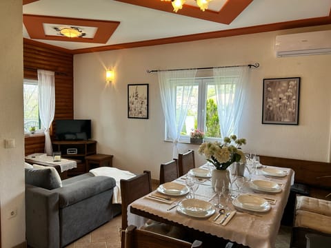 House | Living room