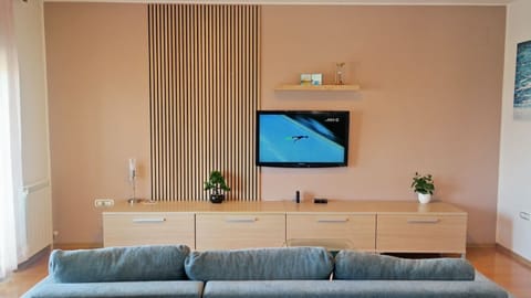 Apartment (A1) | Living area