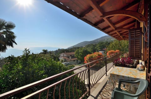 Apartment (A1) | Water view