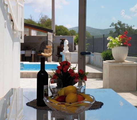 Apartment (K1) | Pool | Outdoor pool