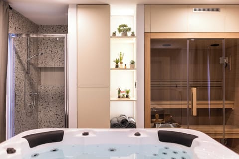 House | Spa