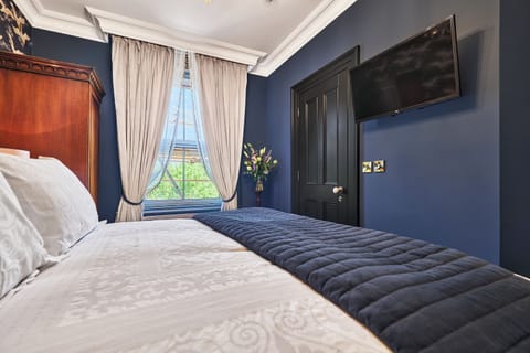 Double Room | Free WiFi