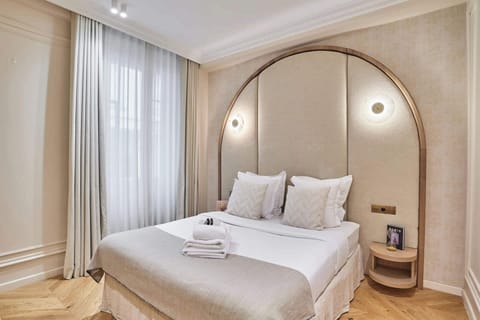 Apartment | 2 bedrooms, laptop workspace, iron/ironing board, bed sheets